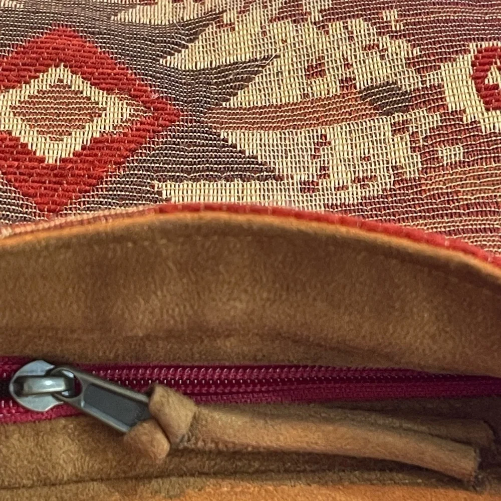 Atenti USA-Made Southwest Tapestry Crossbody Bag Bohemian - Southwestern Style - Picture 11 of 14